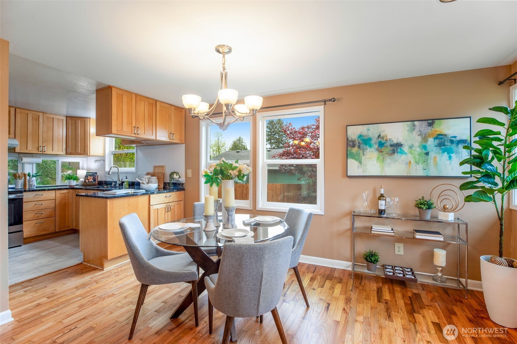 4829 S Kenny Street , Seattle, WA 98118