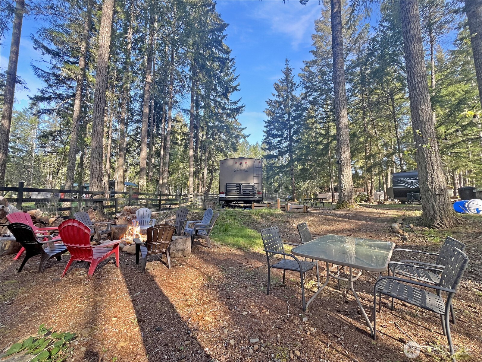 1220 N Cod Place , Hoodsport, WA 98548