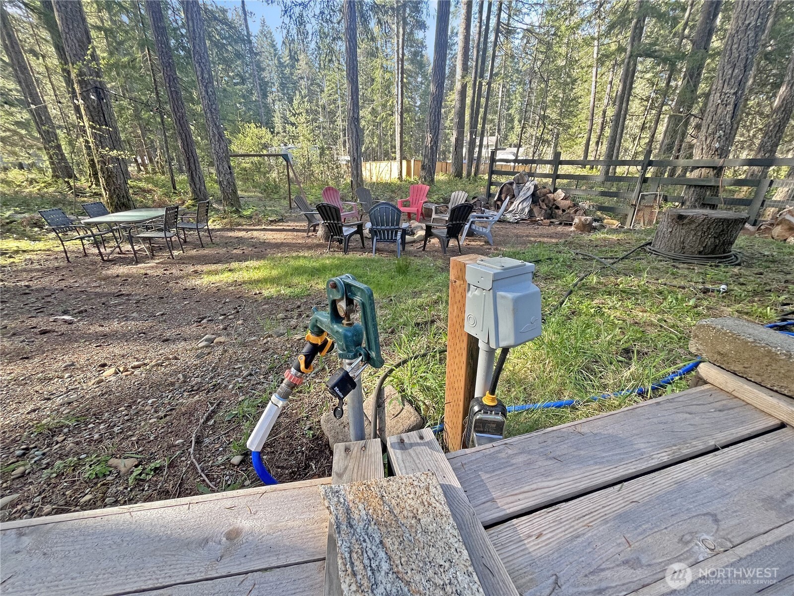 1220 N Cod Place , Hoodsport, WA 98548