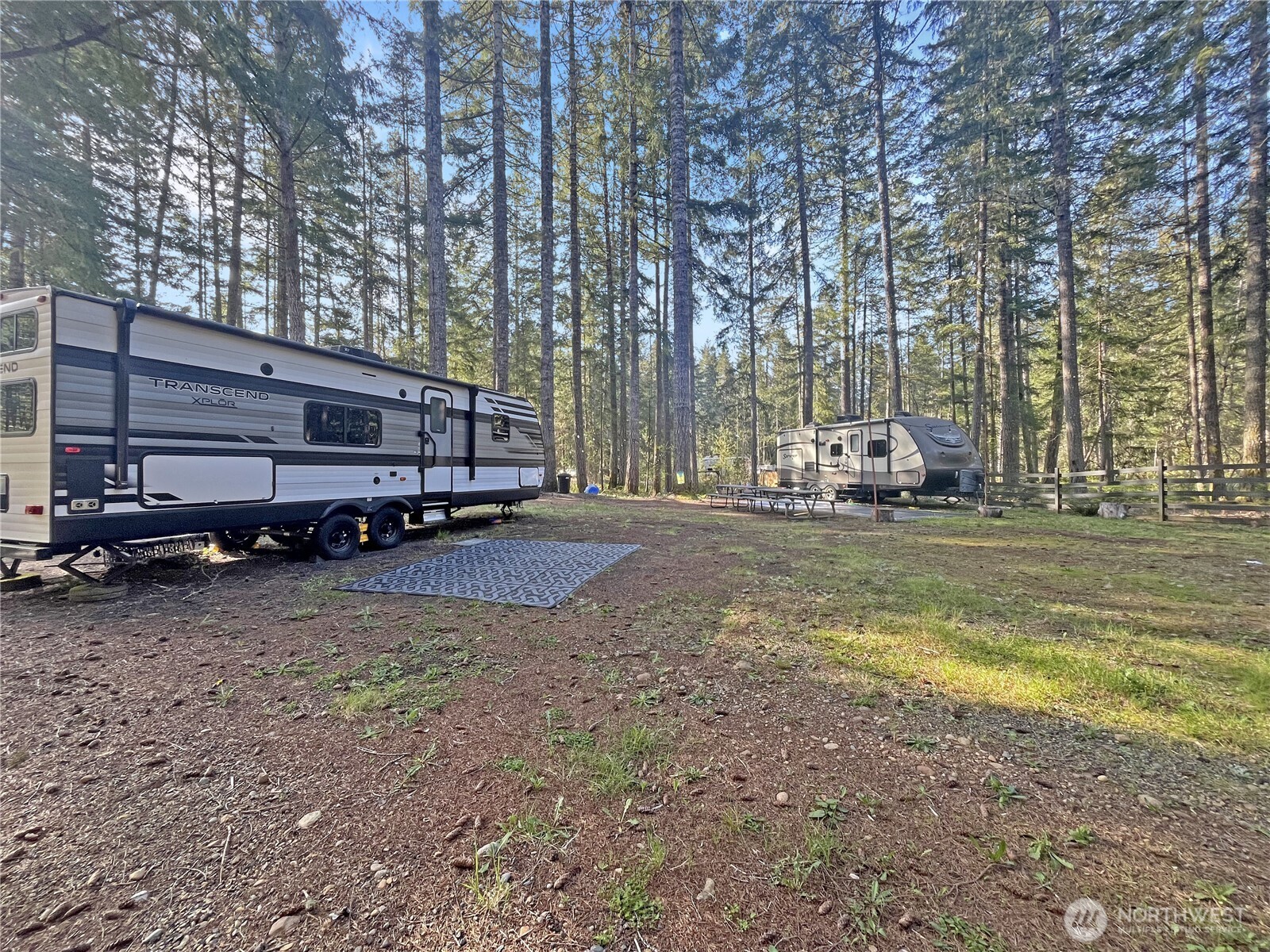 1220 N Cod Place , Hoodsport, WA 98548