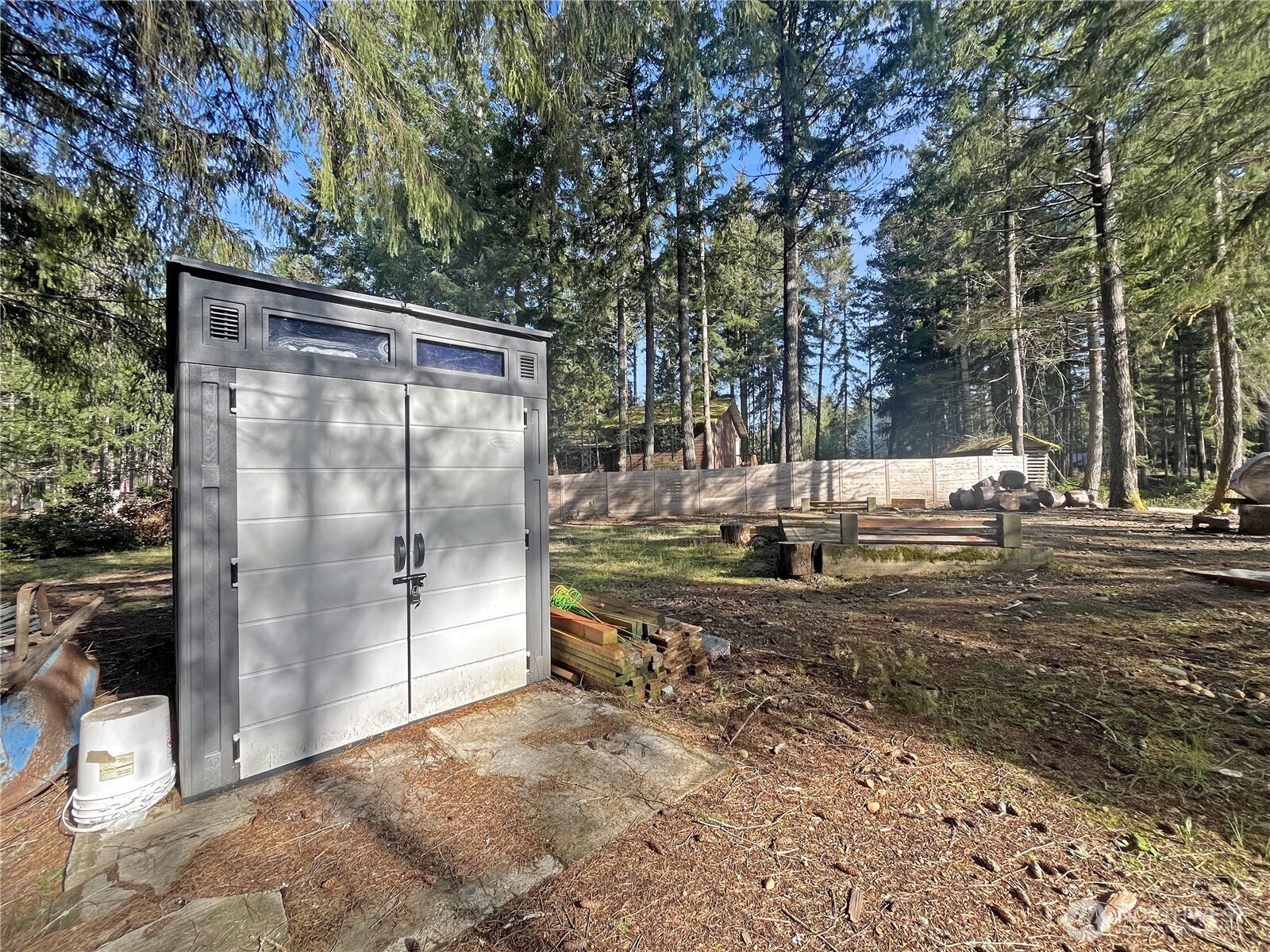 1220 N Cod Place , Hoodsport, WA 98548