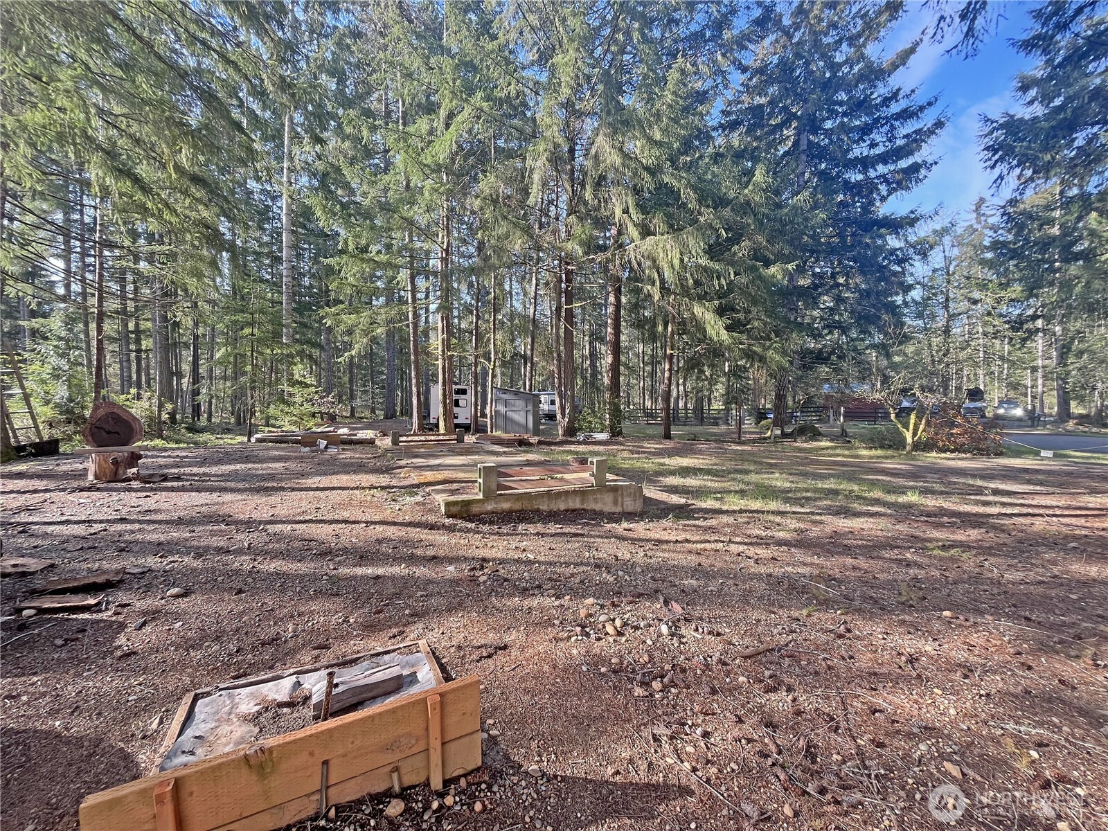 1220 N Cod Place , Hoodsport, WA 98548