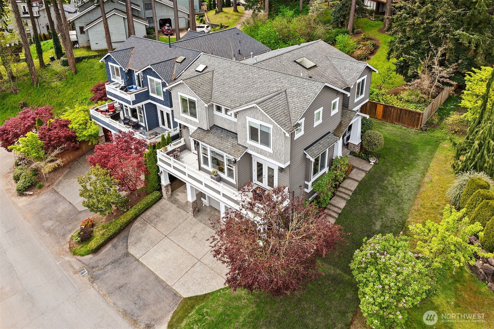 11919 89th Place NE, Kirkland, WA 98034