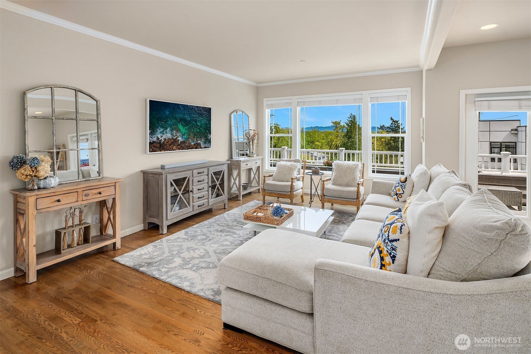 11919 89th Place NE, Kirkland, WA 98034