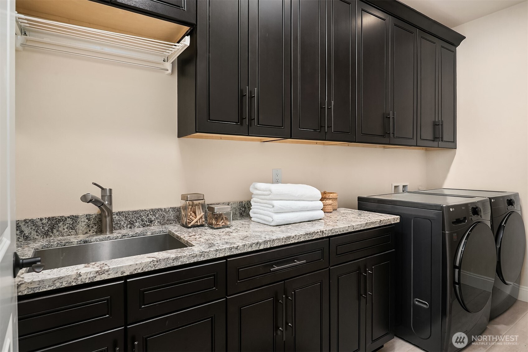 1145 33rd Avenue E, Seattle, WA 98112