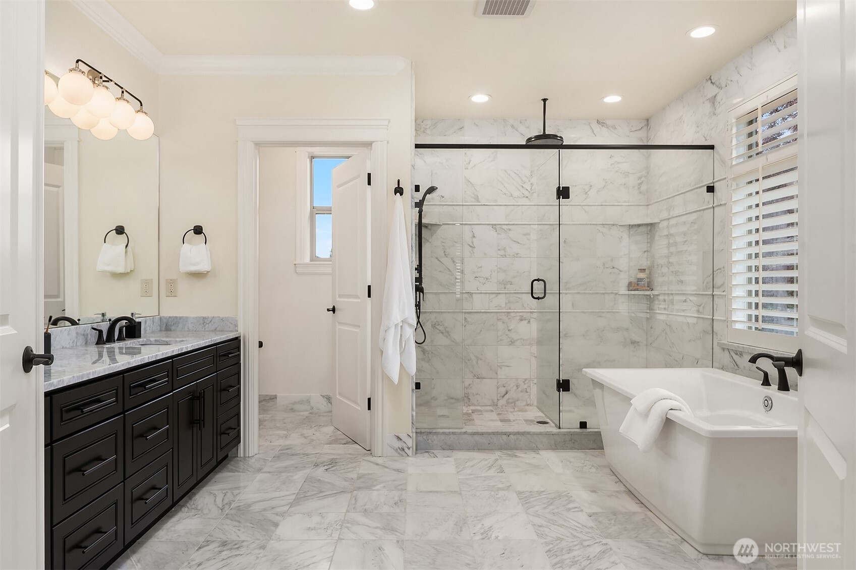 1145 33rd Avenue E, Seattle, WA 98112