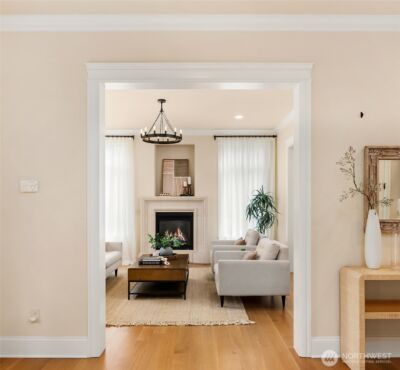 1145 33rd Avenue E, Seattle, WA 98112 - Photo 9