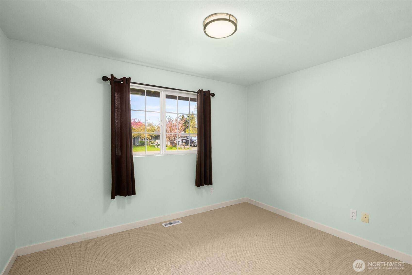 5200 110th Place NE, Marysville, WA 98271