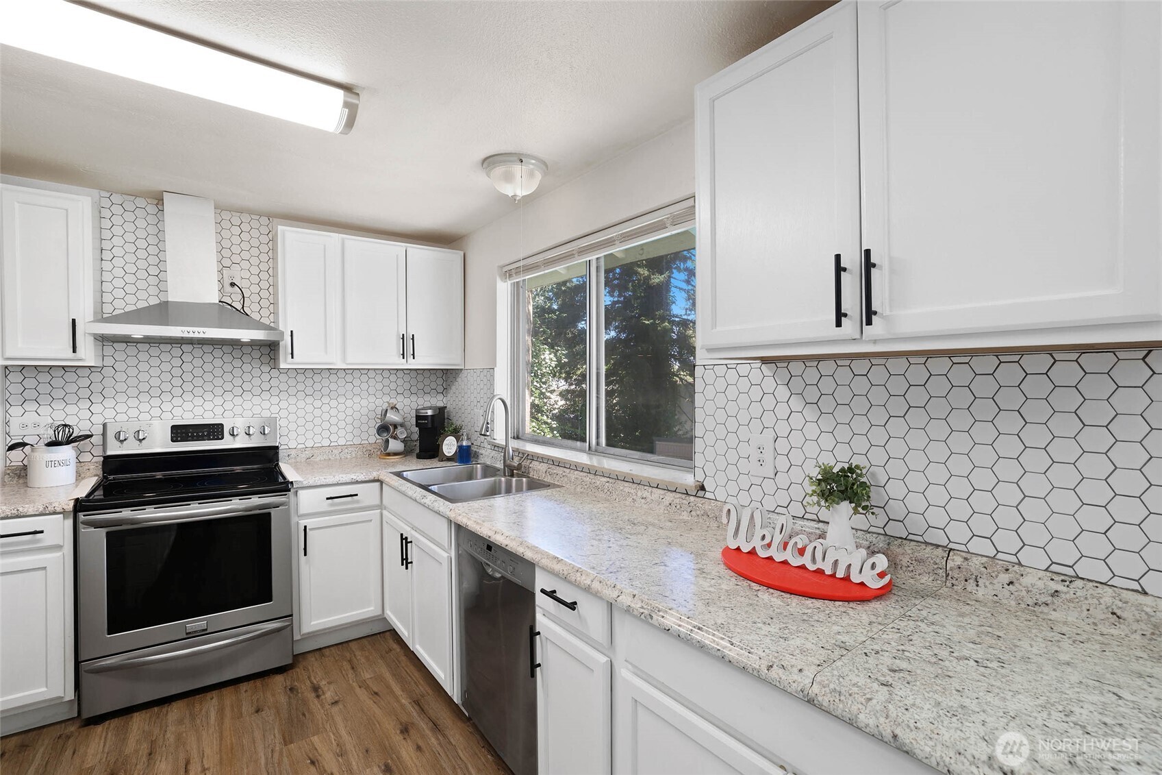 4416 Langley Place NE, Lacey, WA 98516