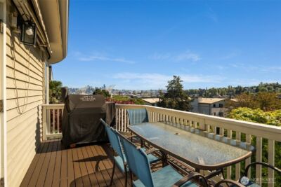 4014 32nd Avenue SW, Seattle, WA 98126 - Photo 27