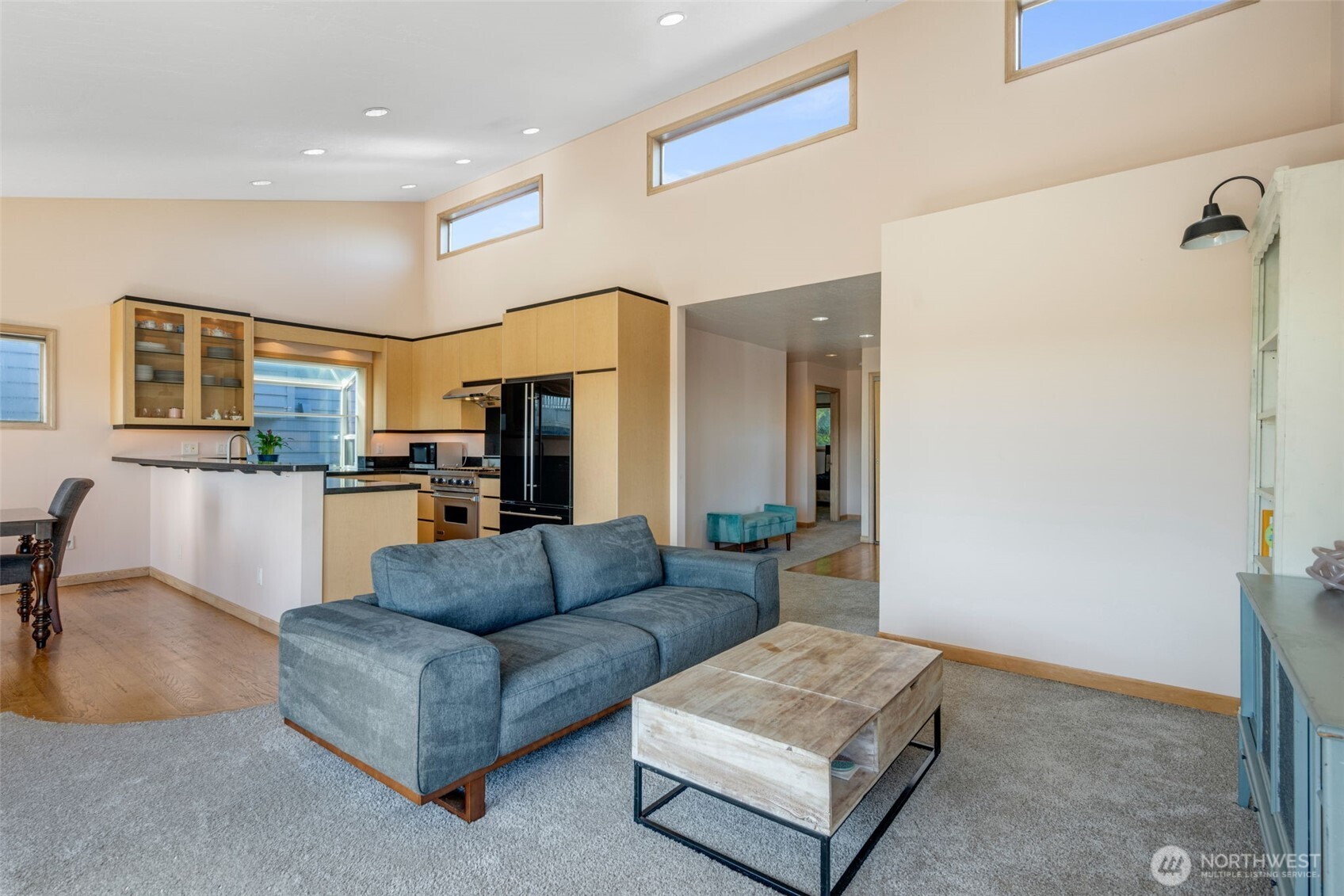 4014 32nd Avenue SW, Seattle, WA 98126