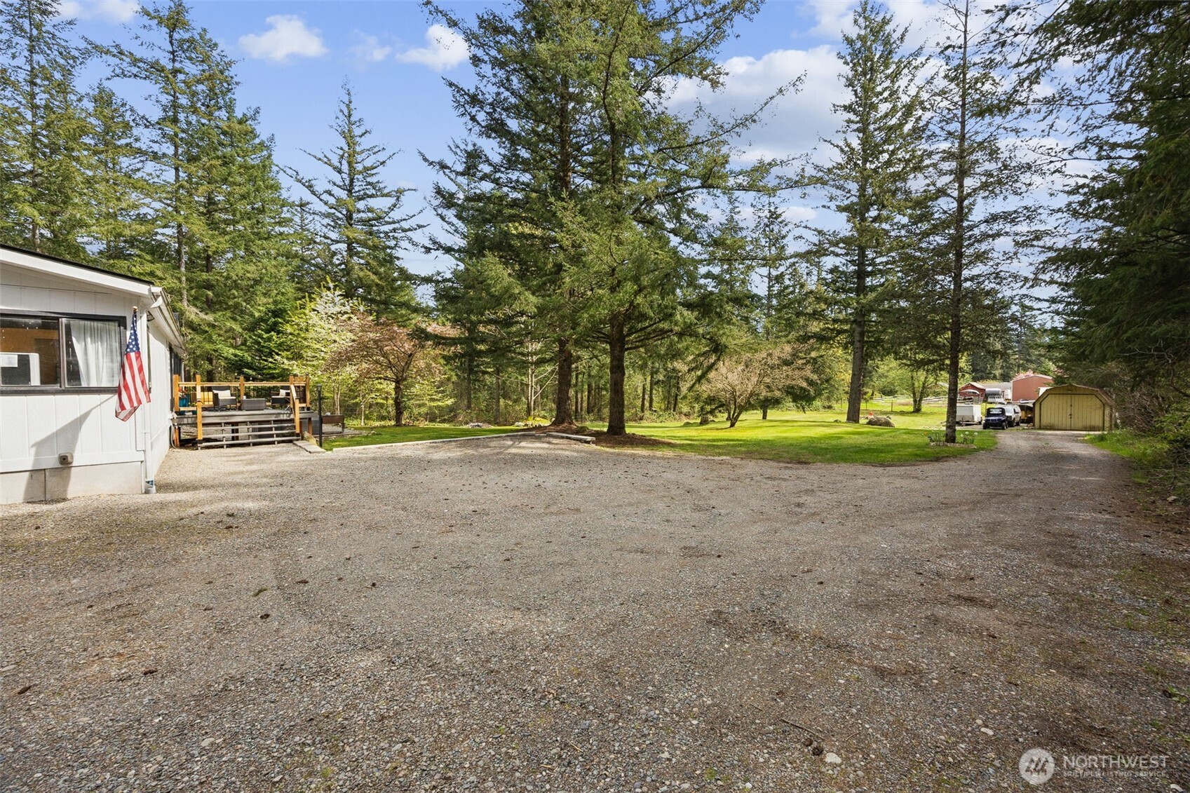 30428 Cumberland Kanaskat Road SE, Ravensdale, WA 98051