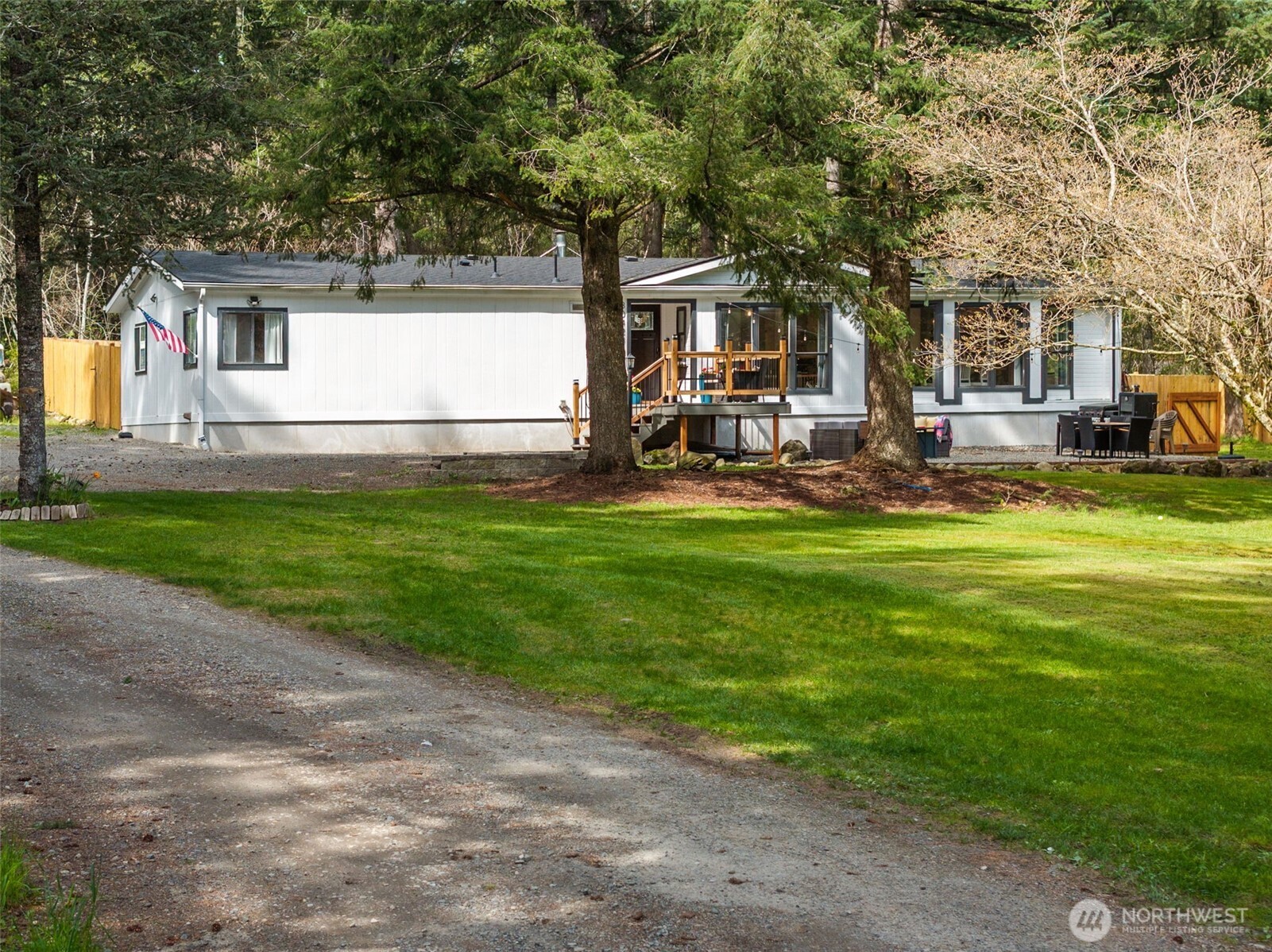 30428 Cumberland Kanaskat Road SE, Ravensdale, WA 98051