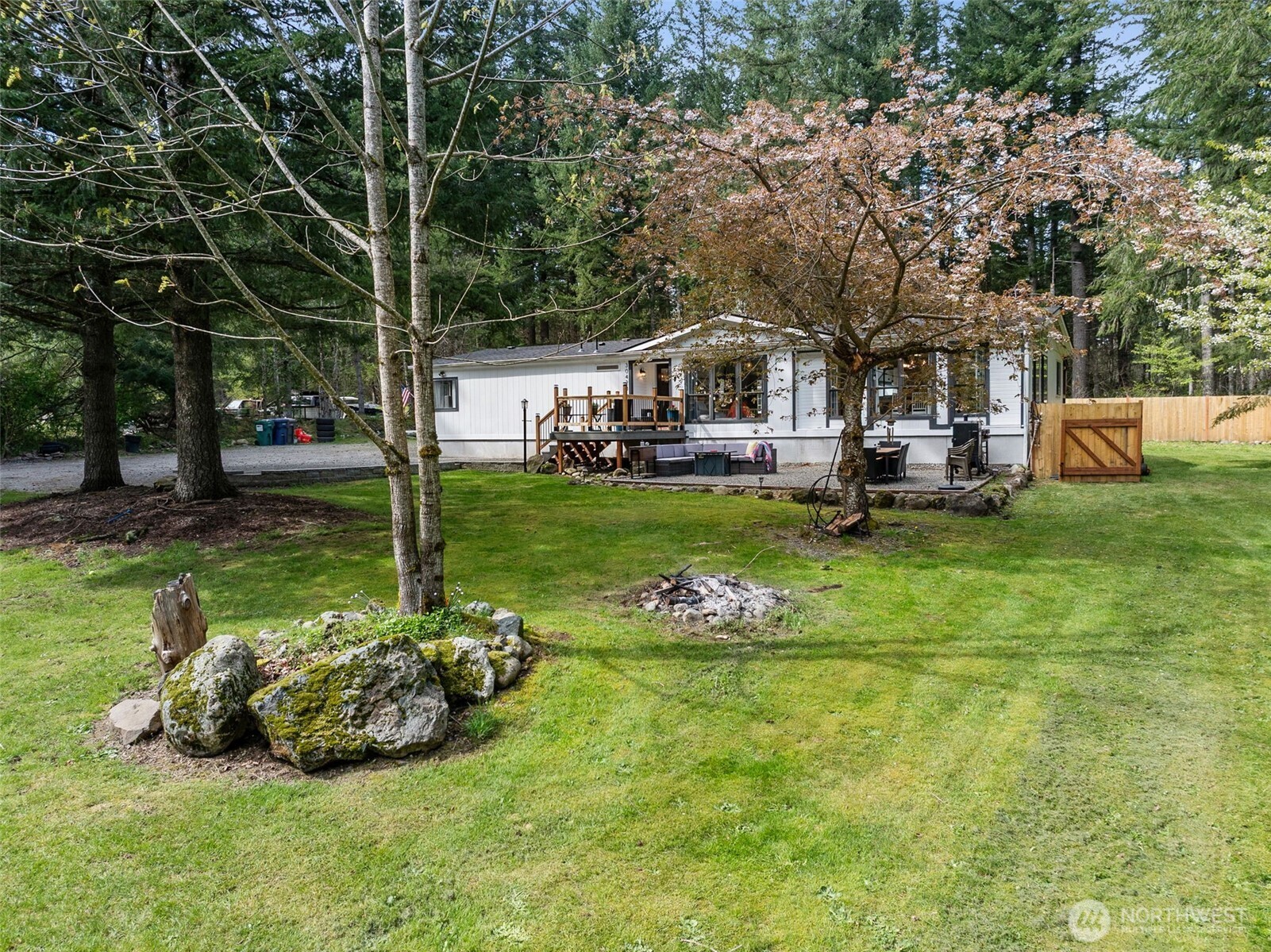 30428 Cumberland Kanaskat Road SE, Ravensdale, WA 98051