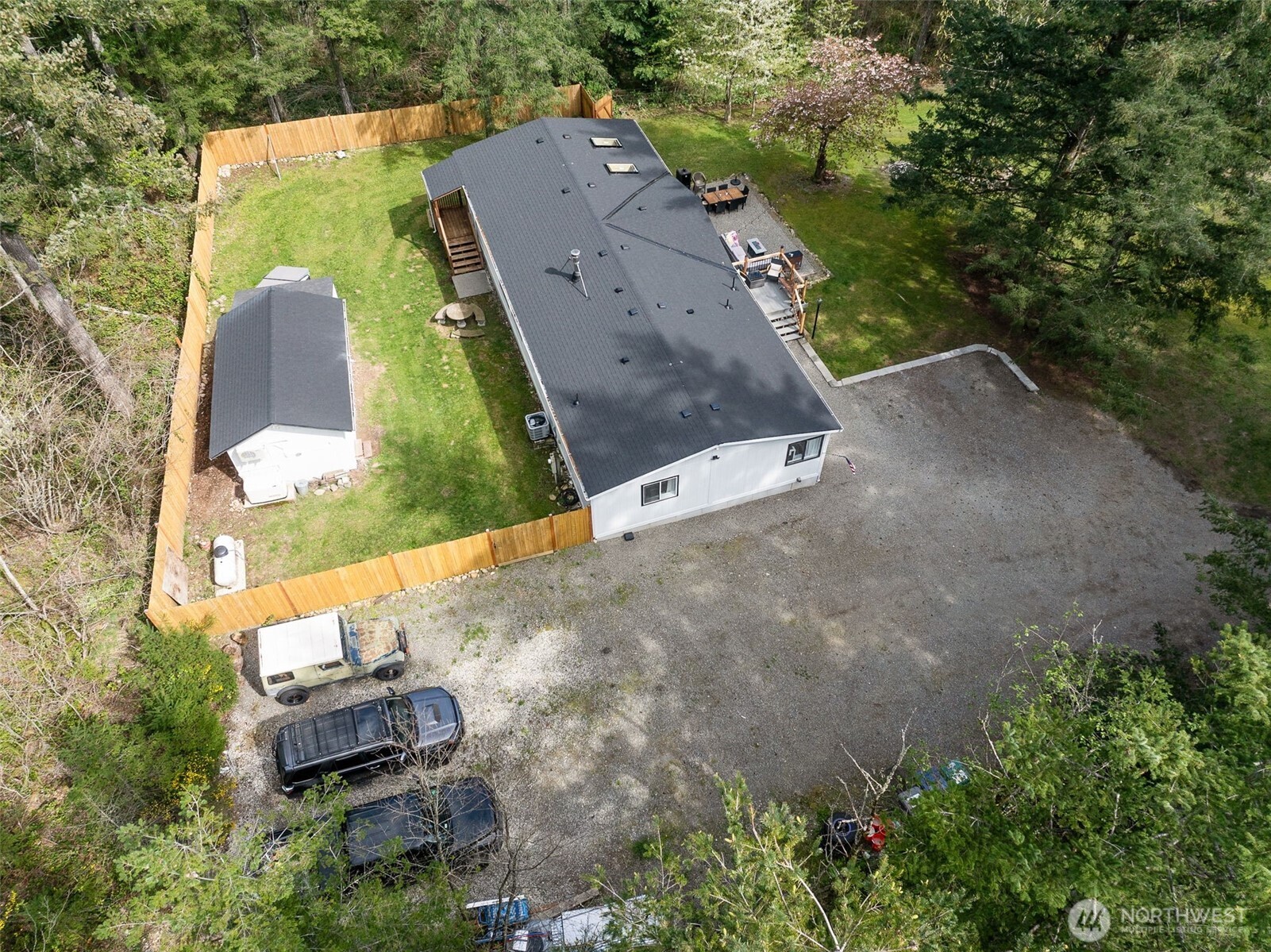 30428 Cumberland Kanaskat Road SE, Ravensdale, WA 98051