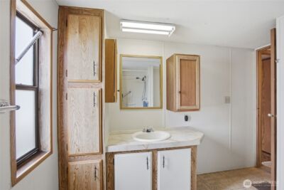 2240 W Broadway Avenue #101, Moses Lake, WA 98837 - Photo 18