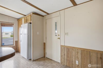 2240 W Broadway Avenue #101, Moses Lake, WA 98837 - Photo 5