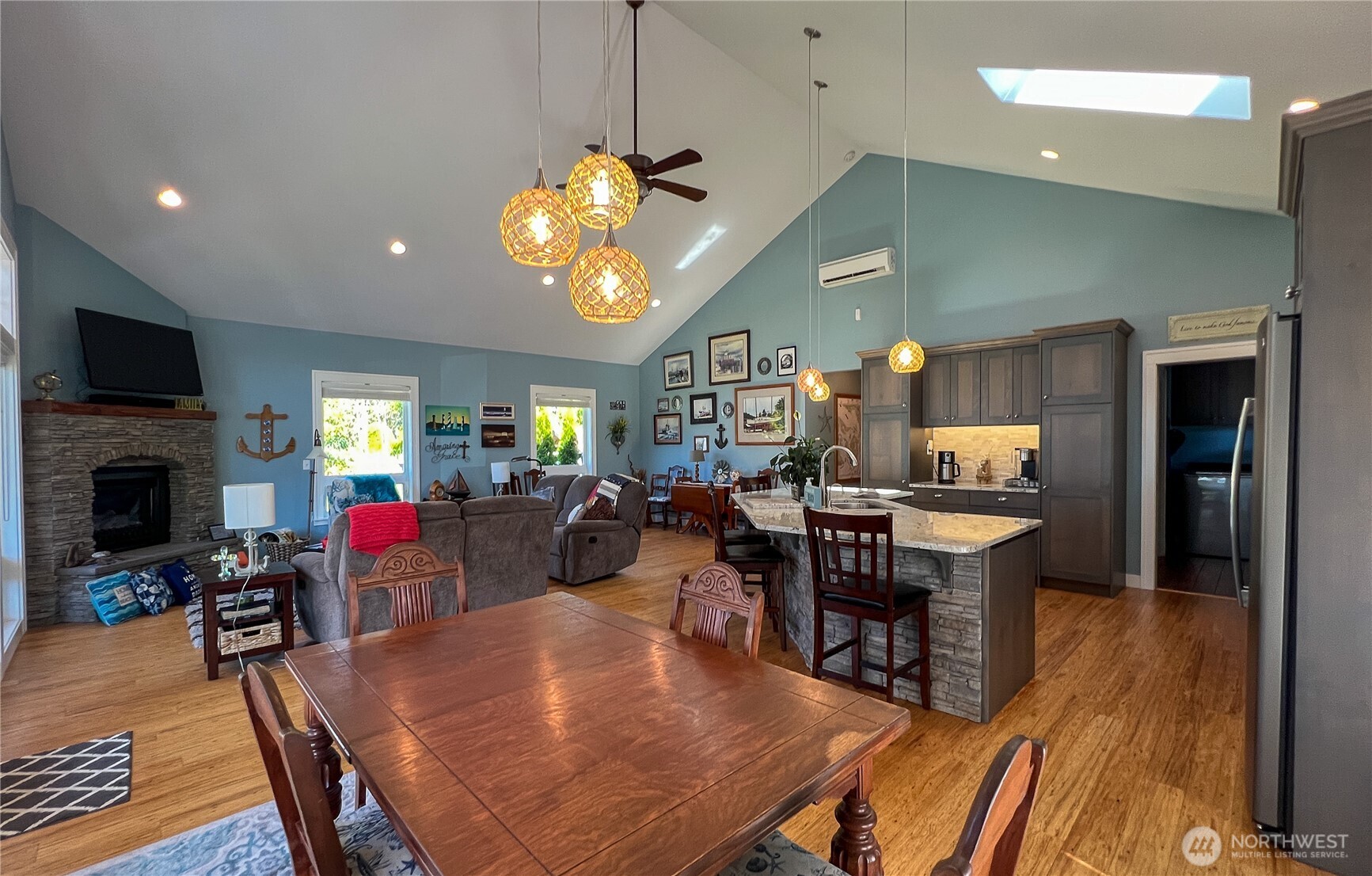 6968 Birch Bay Dr. , Blaine, WA 98230