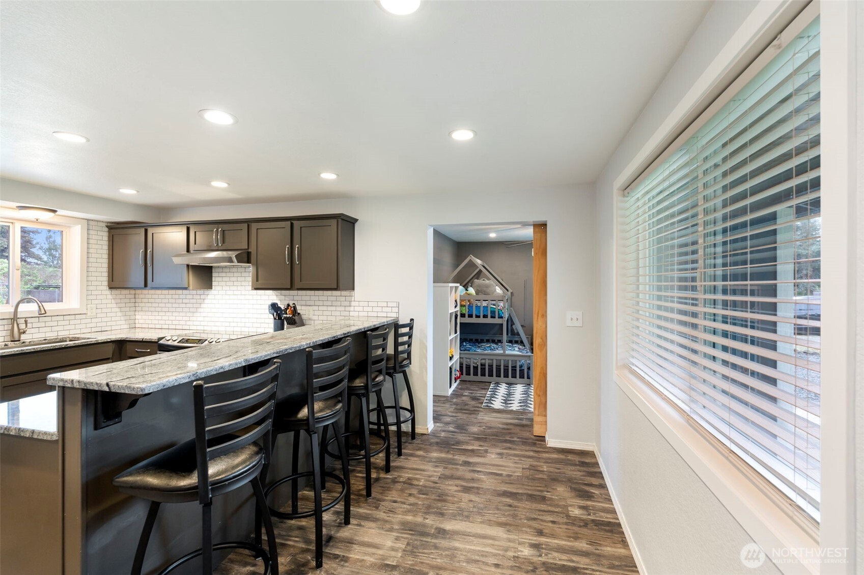 616 N 12th Street , Elma, WA 98541