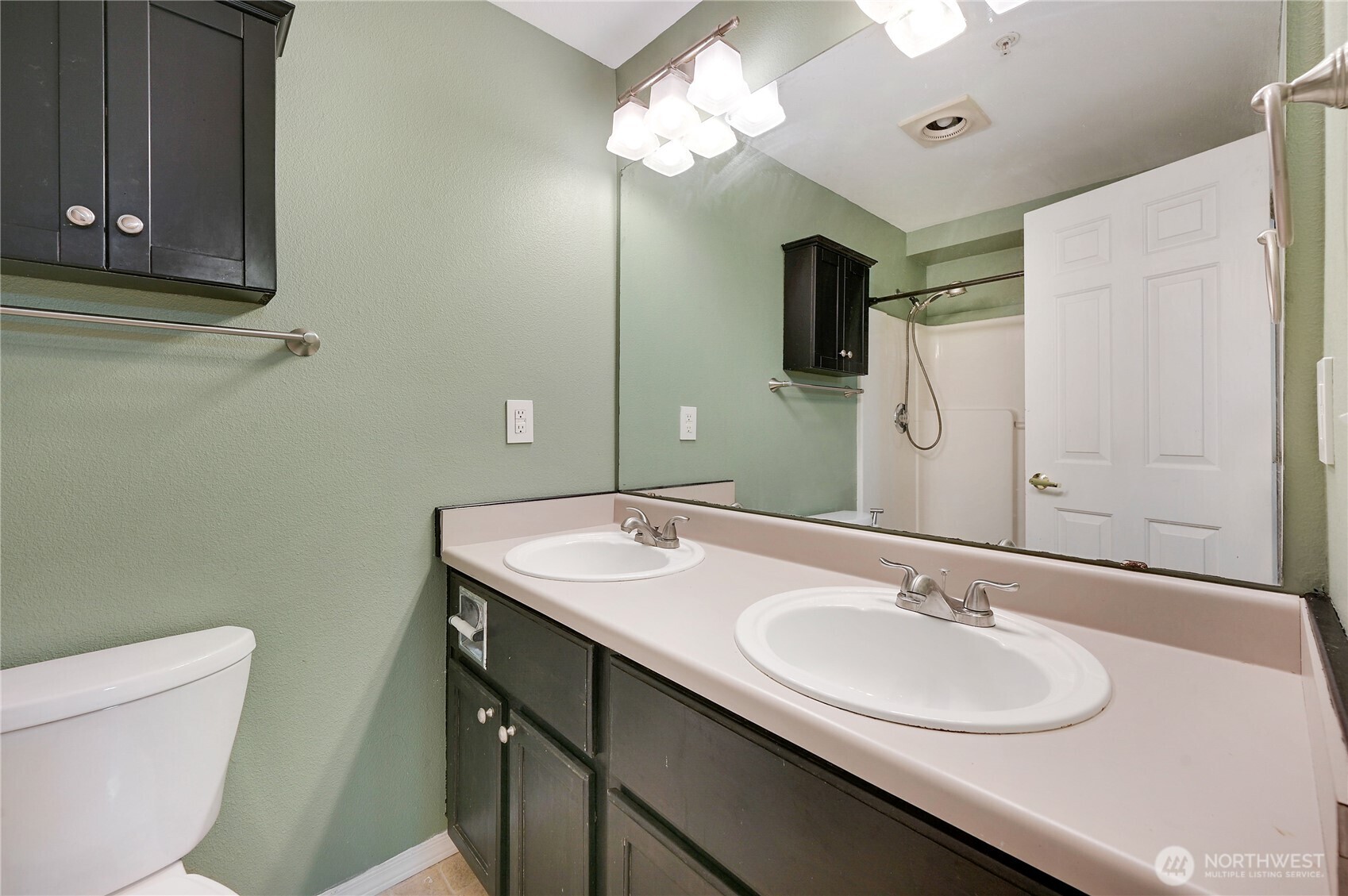 4719 NW Walgren Drive #D-101, Silverdale, WA 98383