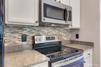 4719 NW Walgren Drive #D-101, Silverdale, WA 98383 - Photo 8