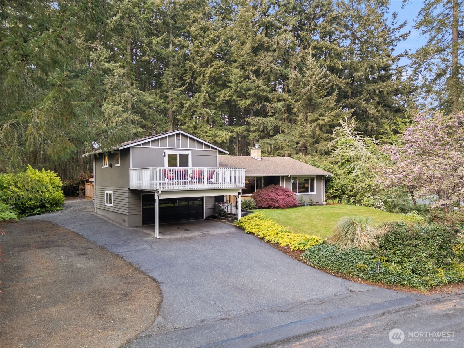 7041 67th Street NW, Gig Harbor, WA 98335