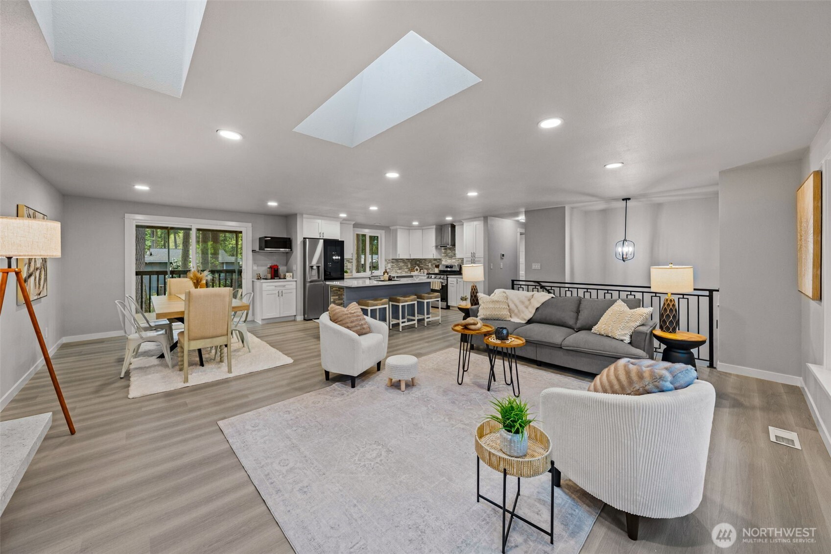 16519 191st Place NE, Woodinville, WA 98072