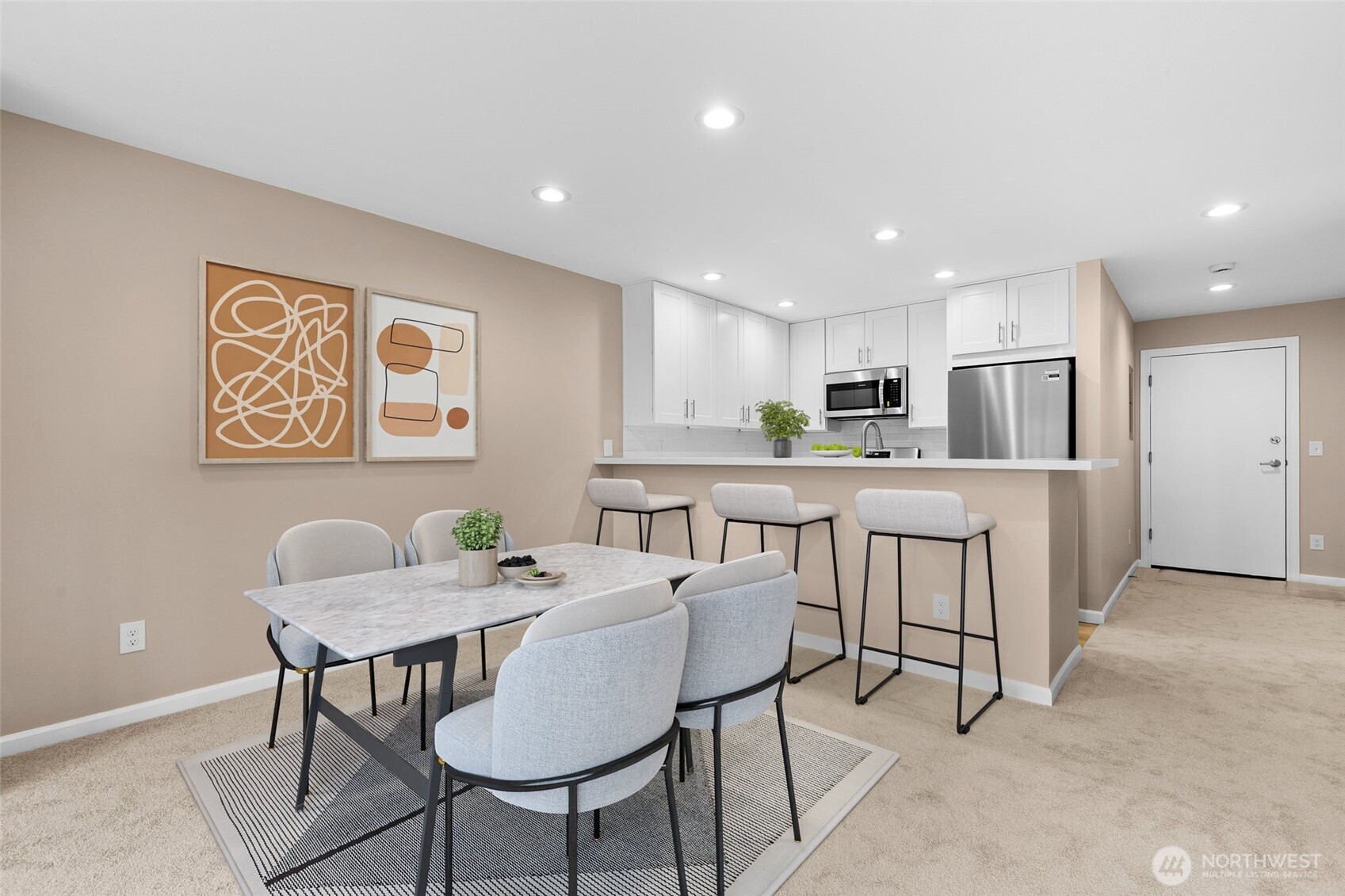 2000 W Barrett Street #202, Seattle, WA 98199