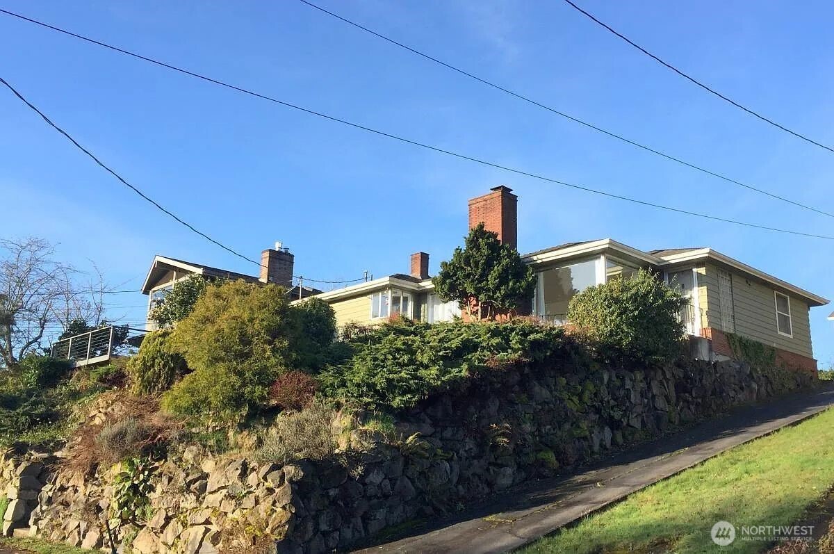 4115 48th Avenue S, Seattle, WA 98118