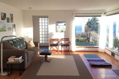 4115 48th Avenue S, Seattle, WA 98118 - Photo 2