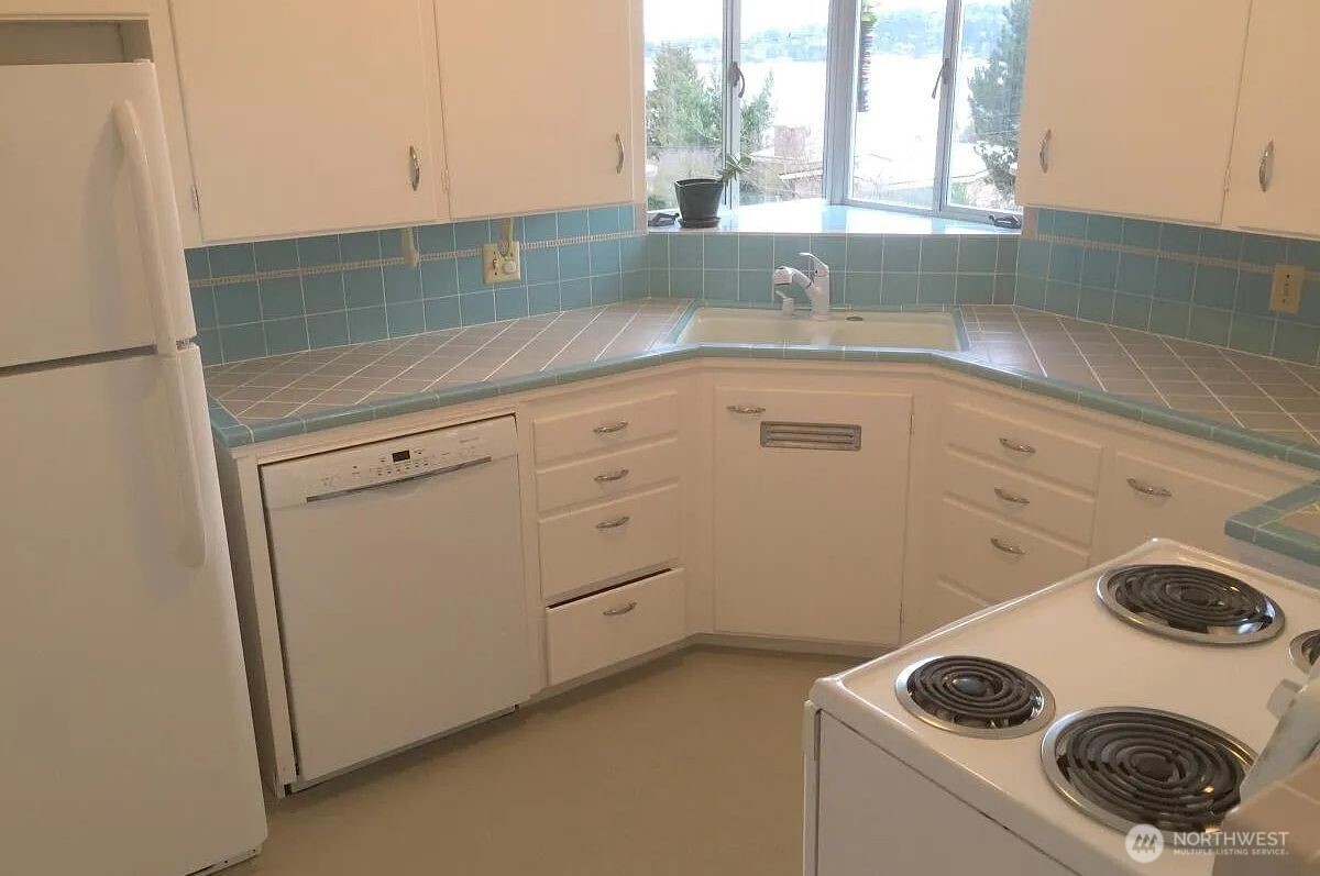 4115 48th Avenue S, Seattle, WA 98118