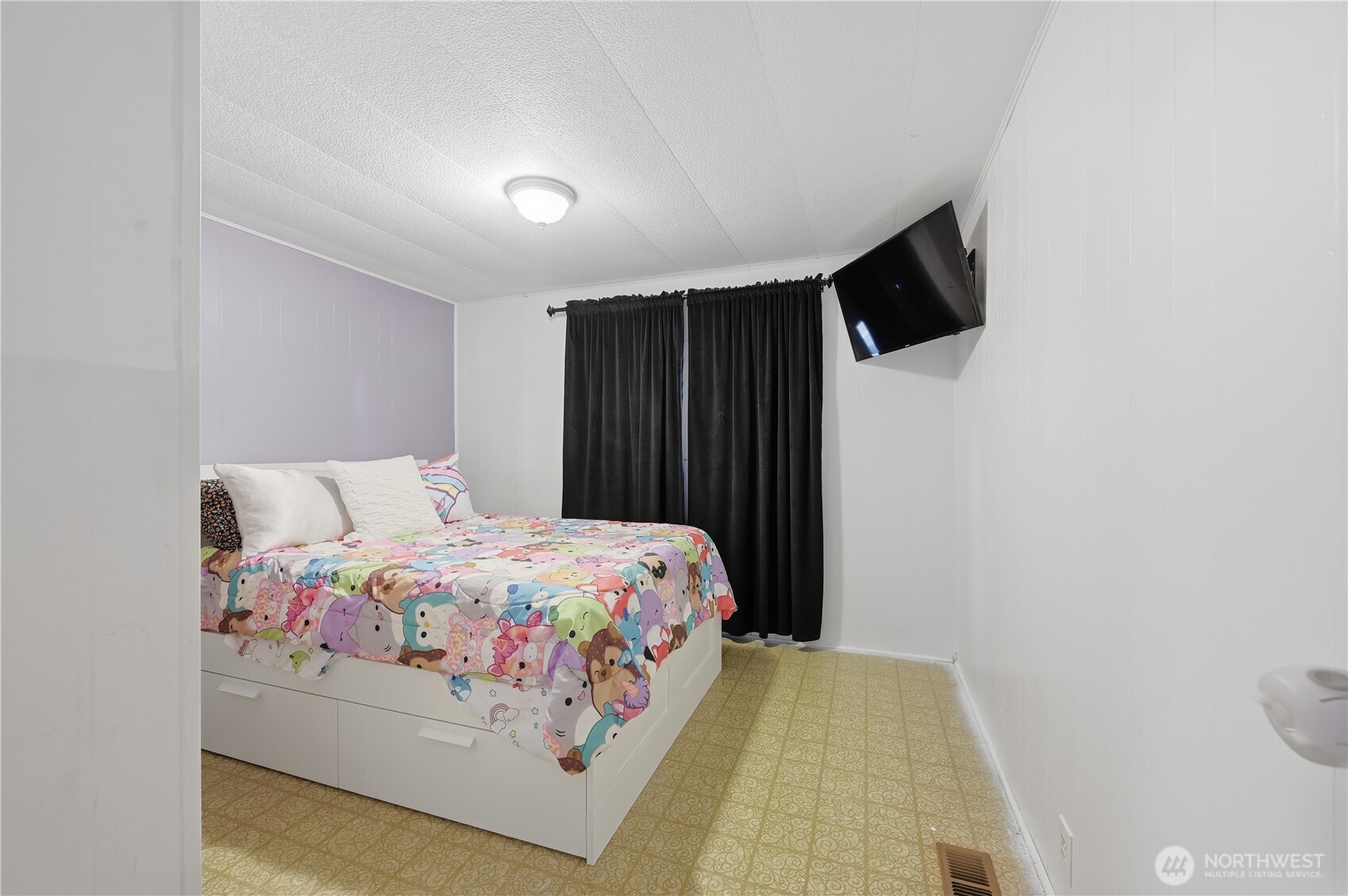 3290 Rocky Point Road NW, Bremerton, WA 98312