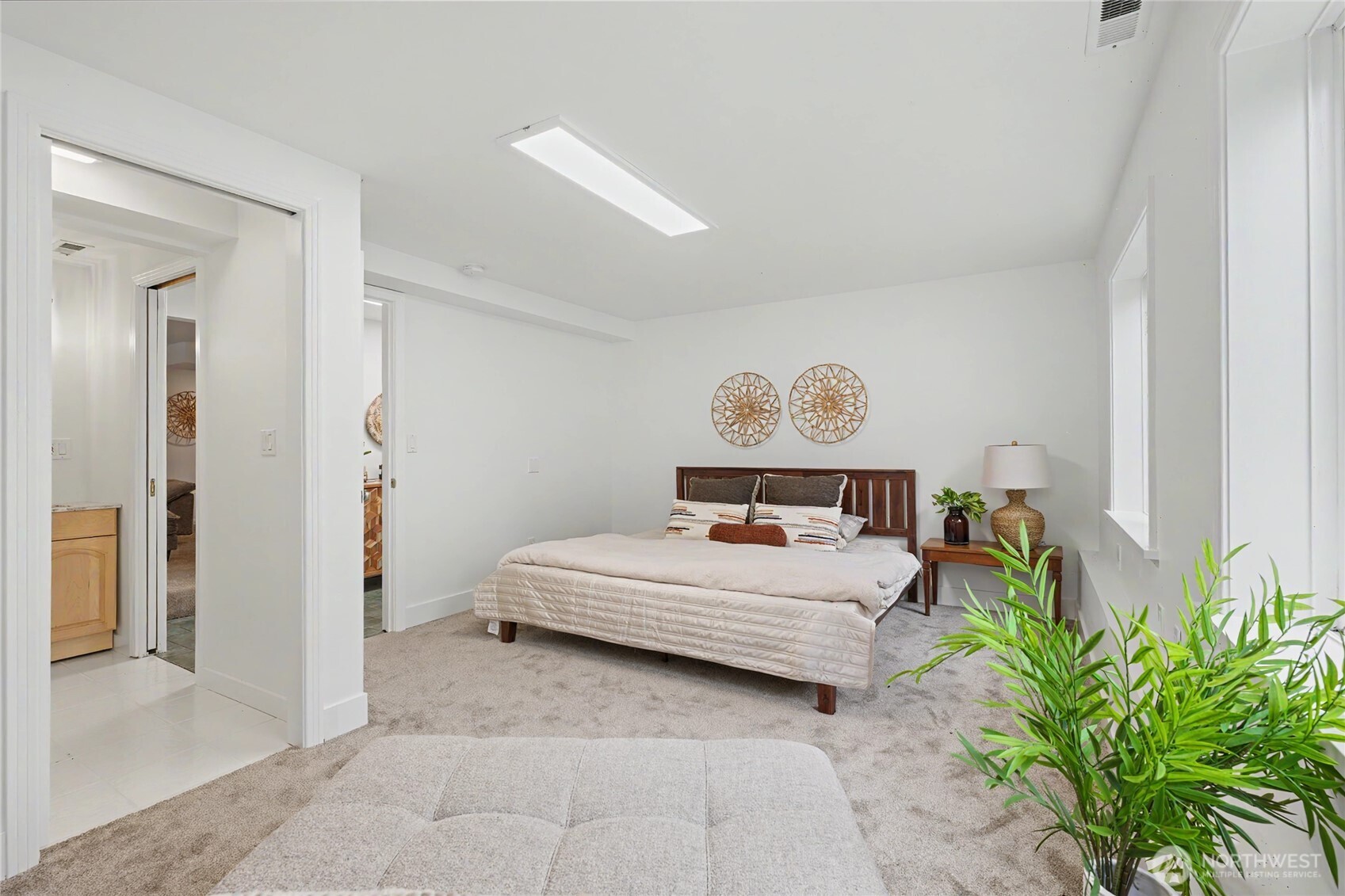 7537 21st Avenue NE, Seattle, WA 98115