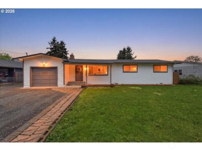 132 Green Acres Drive , Castle Rock, WA 98611