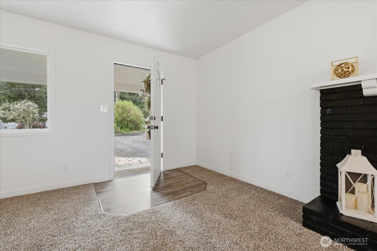 132 Green Acres Drive , Castle Rock, WA 98611