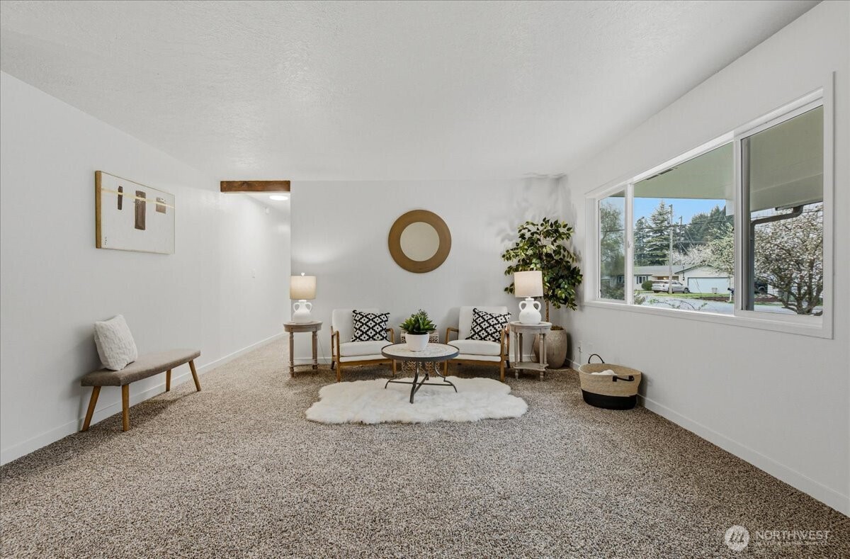132 Green Acres Drive , Castle Rock, WA 98611