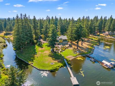 16002 Lawrence Place SE, Yelm, WA 98597-7812 - Photo 5