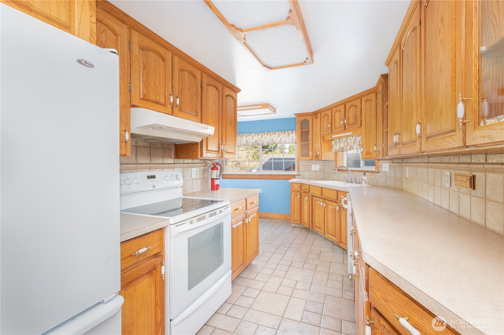 4121 N 18th Street , Tacoma, WA 98406