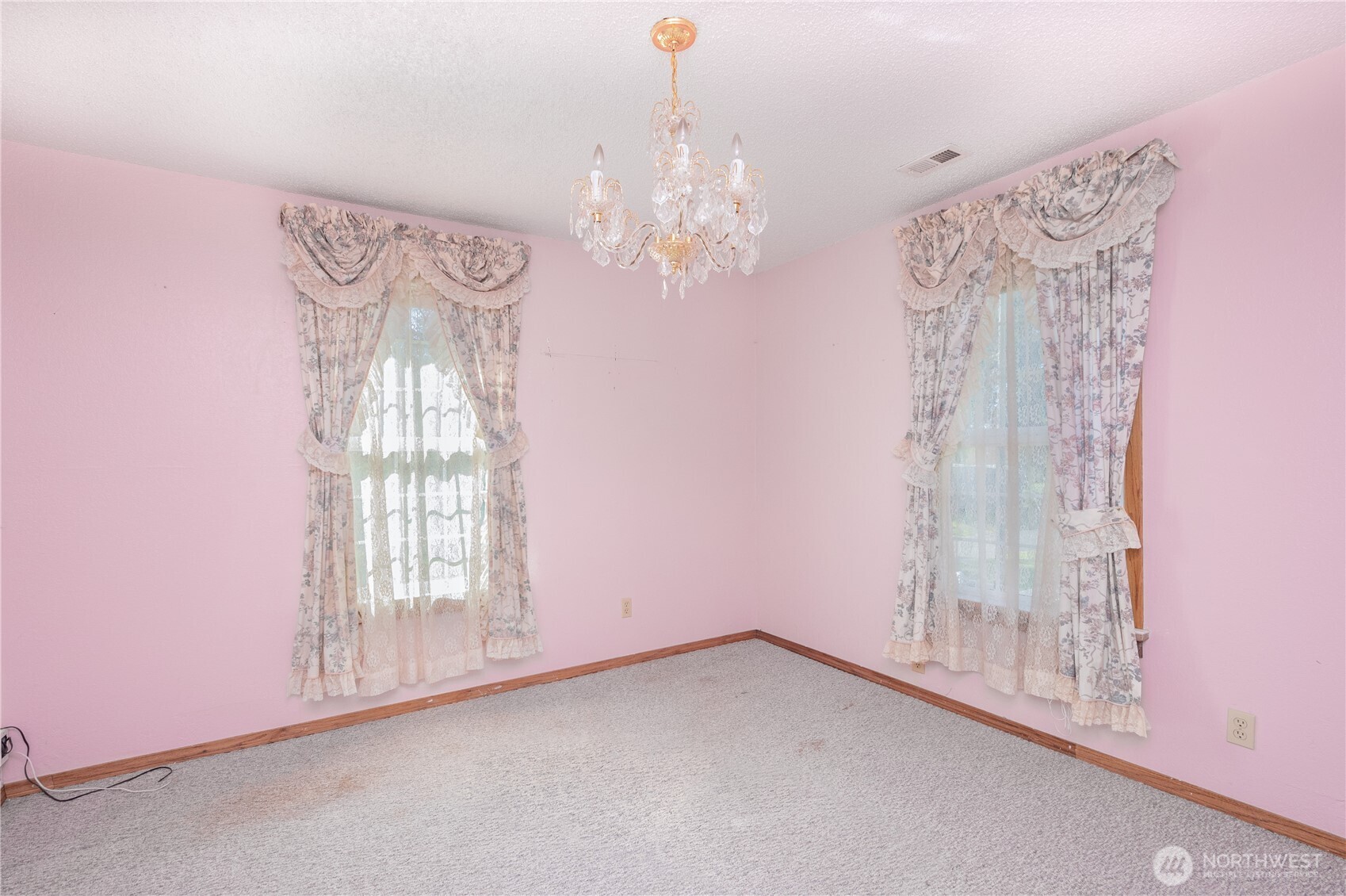 4121 N 18th Street , Tacoma, WA 98406