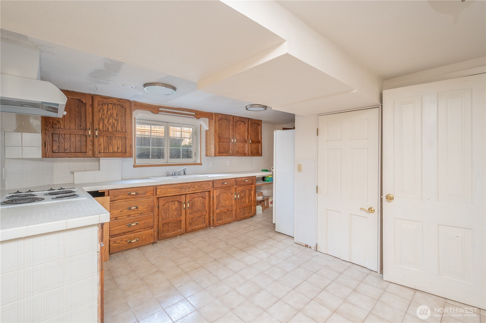 4121 N 18th Street , Tacoma, WA 98406