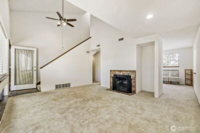 21021 76th Avenue W #2, Edmonds, WA 98026 - Photo 3