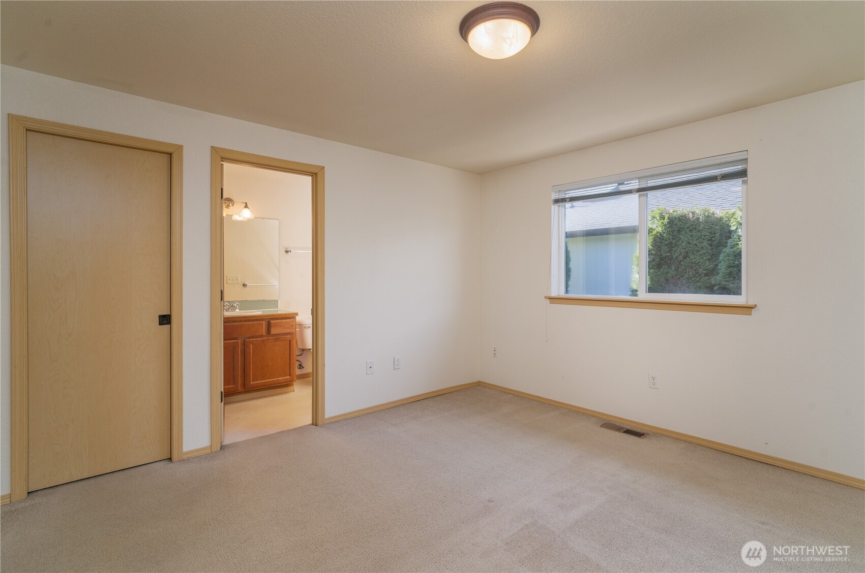 4511 Carver Street SE, Olympia, WA 98501