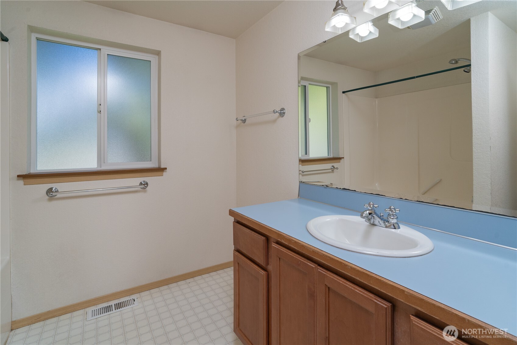 4511 Carver Street SE, Olympia, WA 98501