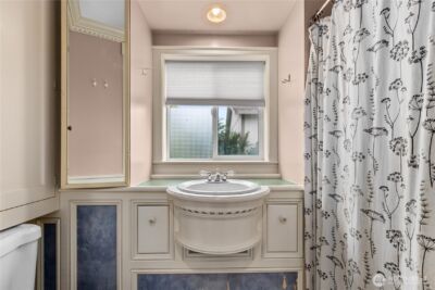1108 18th Street , Anacortes, WA 98221 - Photo 15