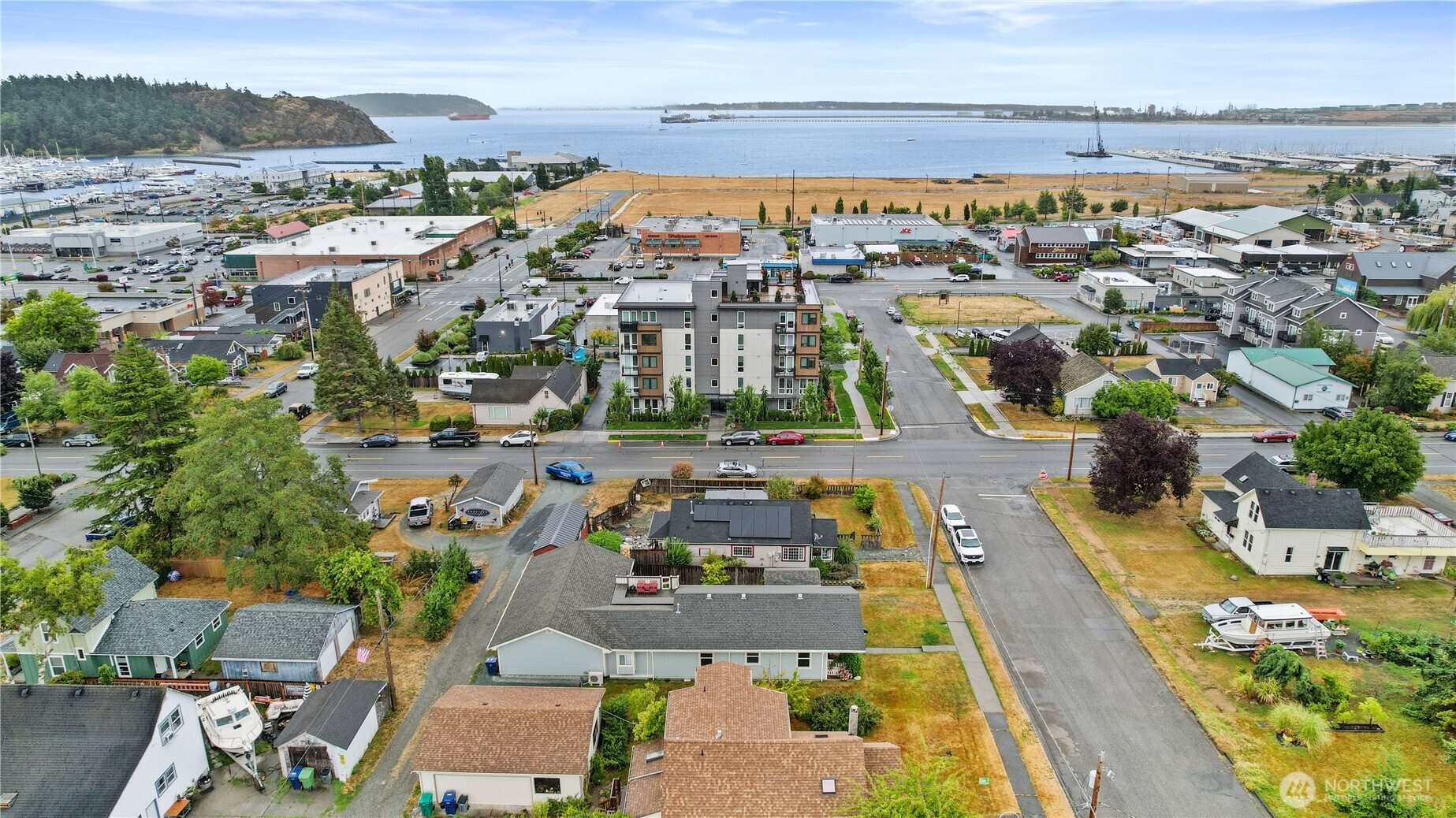 1108 18th Street , Anacortes, WA 98221