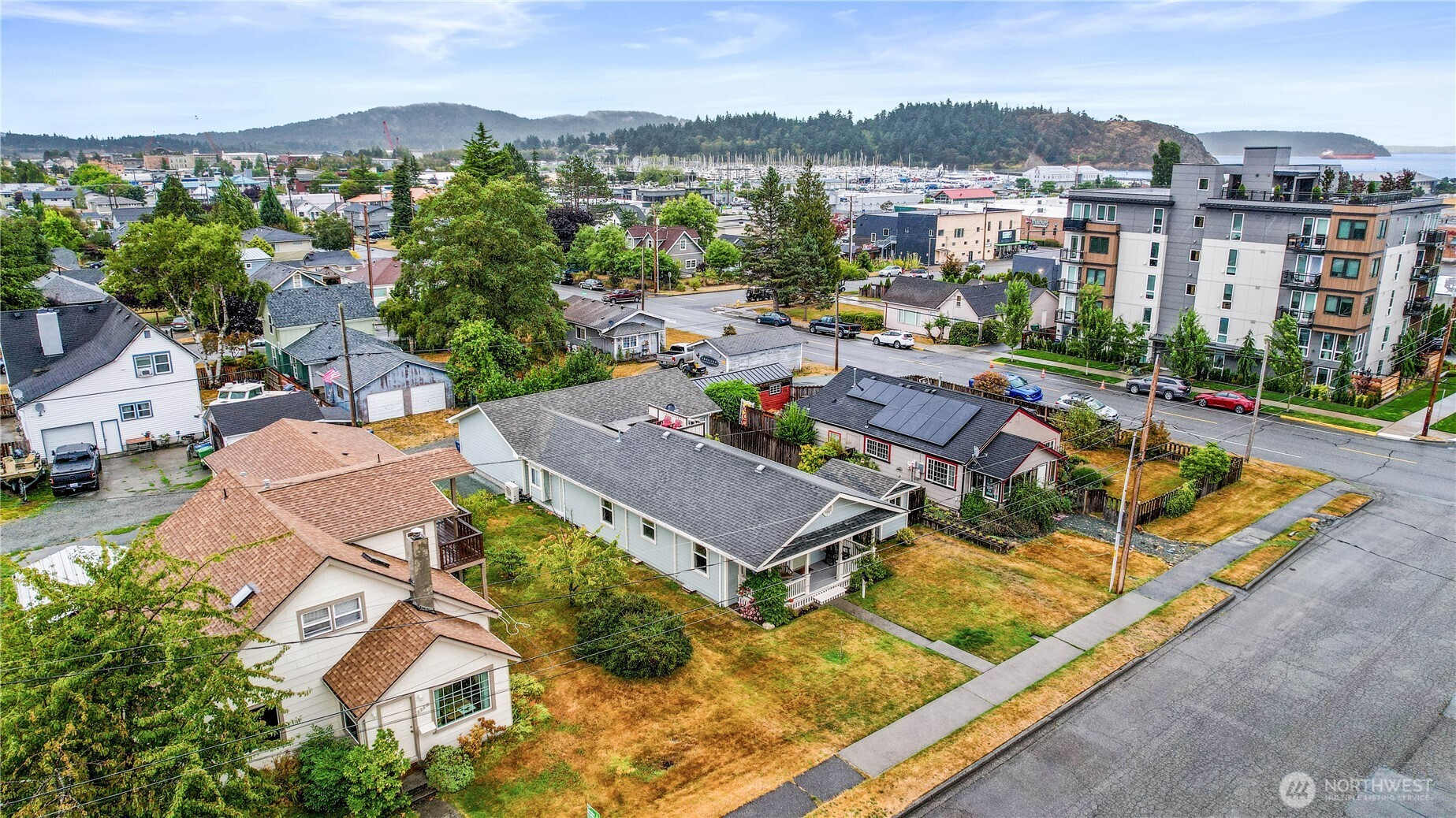 1108 18th Street , Anacortes, WA 98221