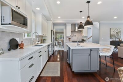 8050 29th Avenue NW, Seattle, WA 98117 - Photo 11