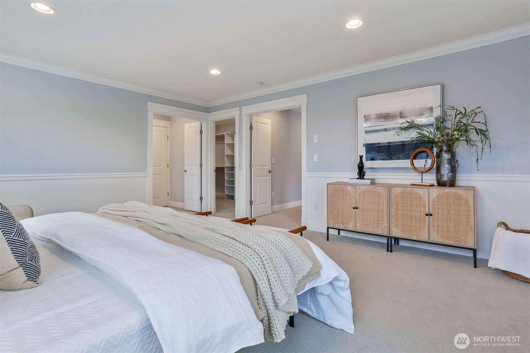 8050 29th Avenue NW, Seattle, WA 98117