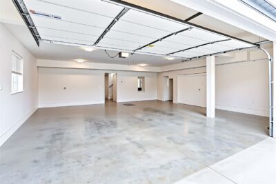 8050 29th Avenue NW, Seattle, WA 98117 - Photo 36