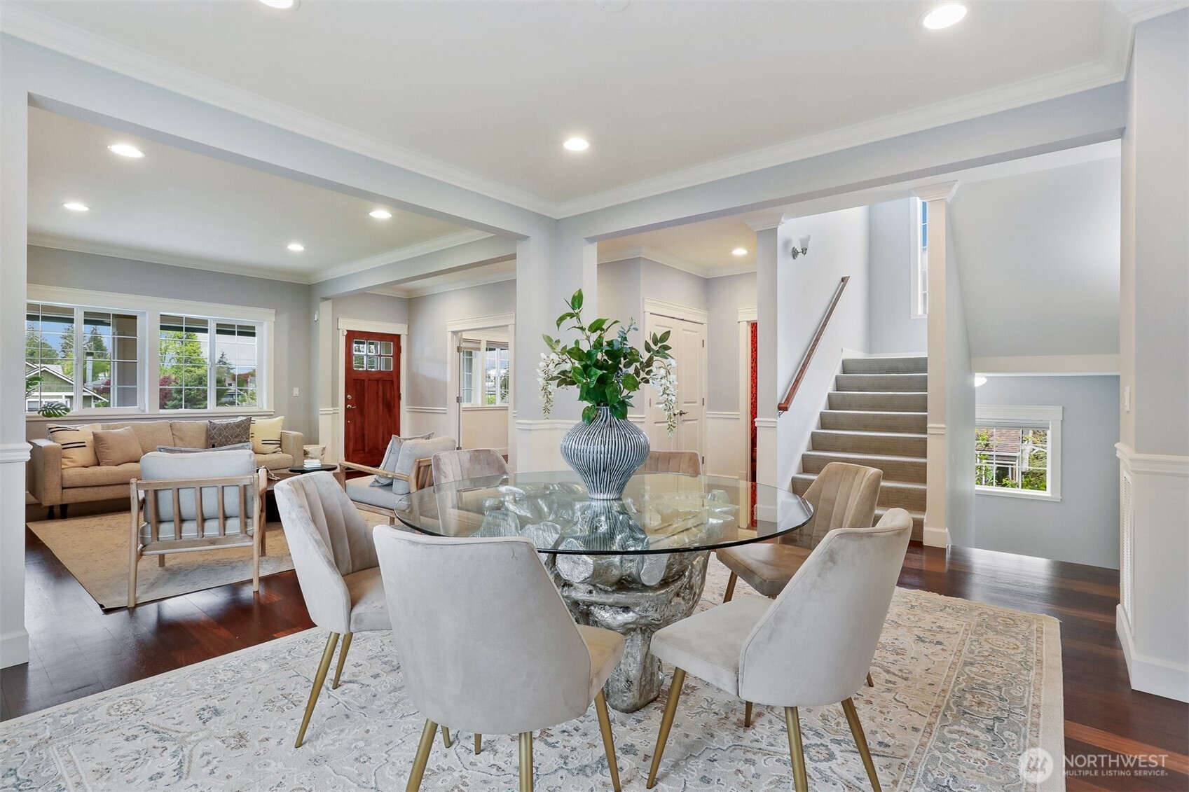 8050 29th Avenue NW, Seattle, WA 98117